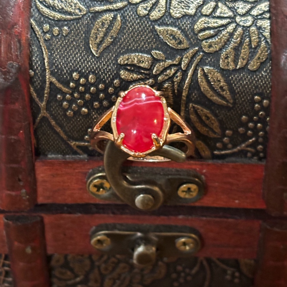 Unique Rings - Picture 7 of 10
